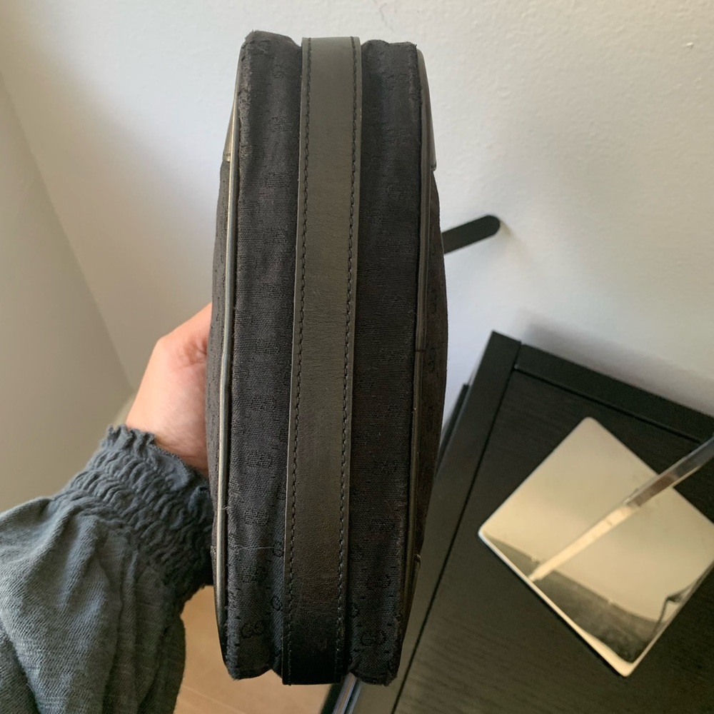 Authentic Black Classic Vintage GUCCI 70s Crossbody- amazing condition 🇮🇹❤️med - Picture 11 of 15